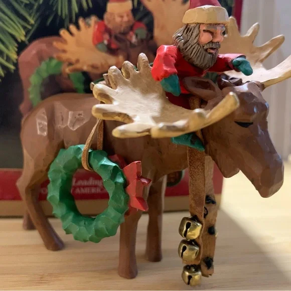 Hallmark Keepsake Ornament | Leading the Way - Picture 2 of 7